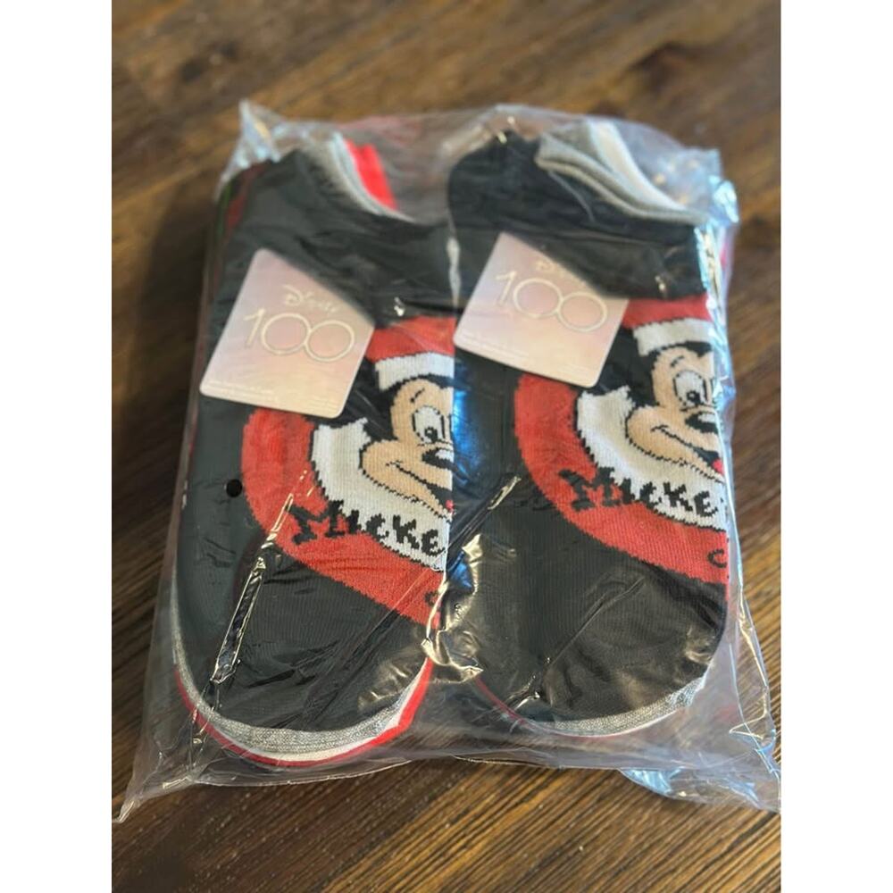 NEW TWO PACKS (12 pairs) Adult/Teen Disney Mickey Mouse Ankle Socks Size 4-10